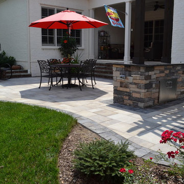 Outdoor Kitchen