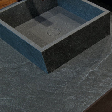Pietra Di Cardoso Nero In-Side Collection