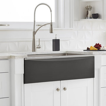 Crosstown Farmhouse Sink with Interchangeable Apron in Graphite