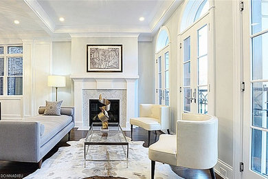 Living room - eclectic living room idea in Chicago
