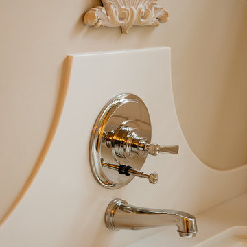 Updating a 25 year old bathroom