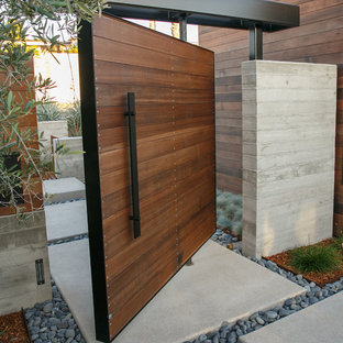 Modern Mirola La Jolla