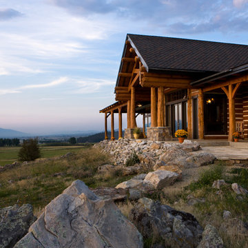 Rocky Mountain Log Homes - A Place to Gather