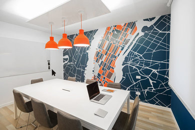 Home office - contemporary home office idea in Venice
