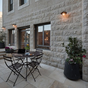 Jerusalem duplex in historic building conservation