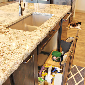Knotty Alder Large Custom Kitchen - Gooding, ID