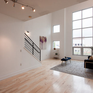 STAGING - SANTA ANA MODERN LOFT