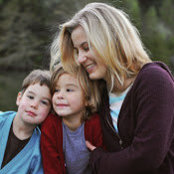 Anne Marie Helm's photo