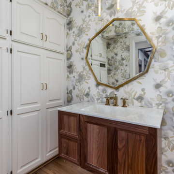 Tamara's Tudor Tutorial: Powder Room