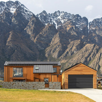 16 Falconer, Jacks Point