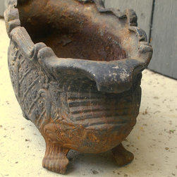 Garden Accents and Accessories - Outdoor Pots And Planters