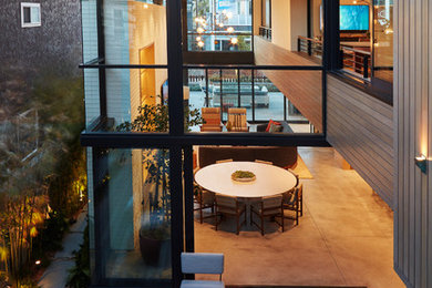 Inspiration for a deck remodel in Los Angeles