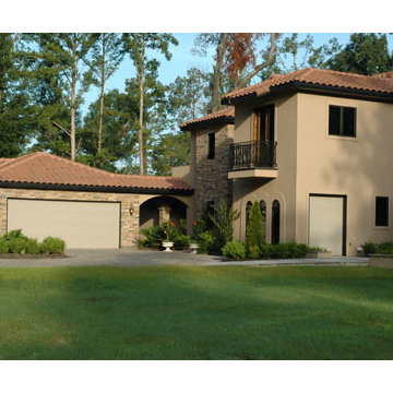 Contemporary Negative-Edge Pool