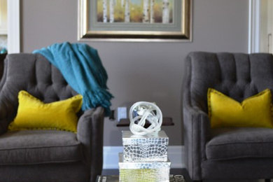 Inspiration for a transitional living room remodel in Toronto