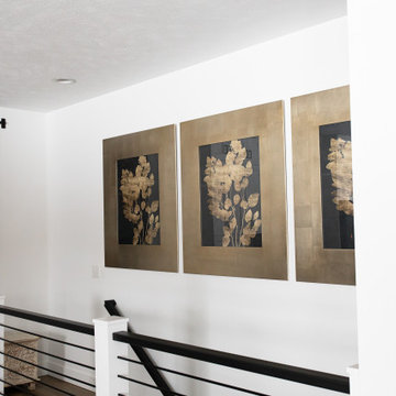 Sophisticated & Modern: A seamless blend of classic & contemporary elements.