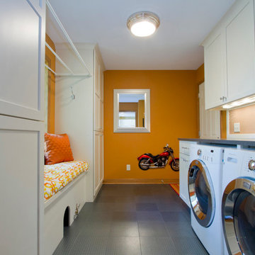 Cat/Laundry Room