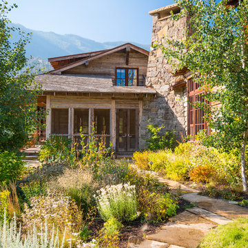 Western Mountain Lodge