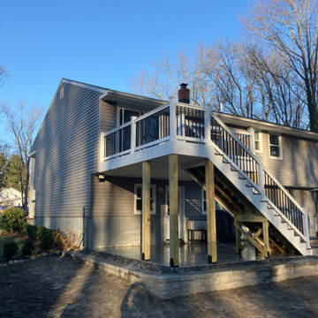 Second Story Deck with Stairs