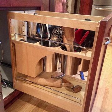Cooking storage cabinet