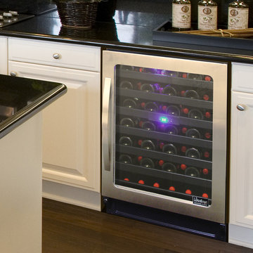 50 Bottle Seamless Wine Cooler