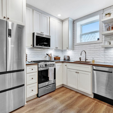 Quaint Craftsman ADU in Portland - Kitchen