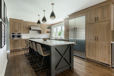 Kitchen photo in Chicago