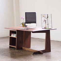 Tilted Desk - Desks And Hutches