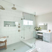 Breezy primary bath