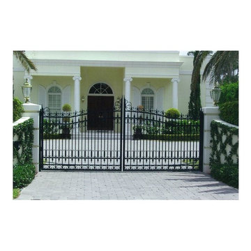 Driveway gates