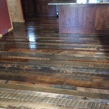 Reclaimed Barnwood floor
