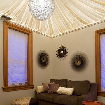 Wicker Park Guest Room
