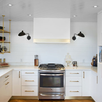 Lake Muskoka Contemporary Renovation