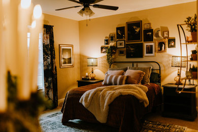 Bedroom - eclectic bedroom idea in Houston