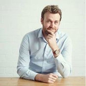 Simon Vaughan's photo