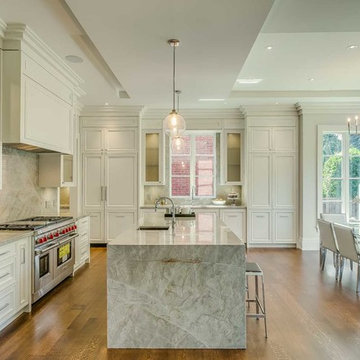 Traditional White Kitchen