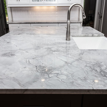 Fantasy White Kitchen