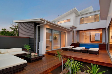 Photo of a contemporary deck in Central Coast.