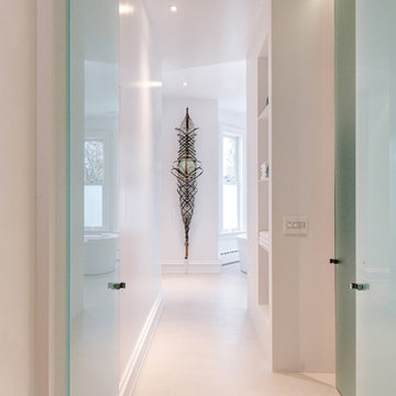 Heard Residence Master Bathroom Entry
