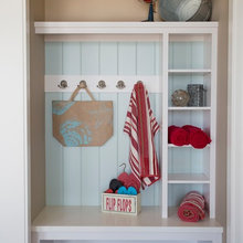 Beachy home look.