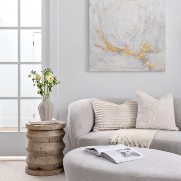 West Vancouver Home: A Modern Coastal Design for Active Family Living
