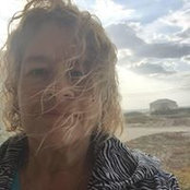 Sally Bloom's photo