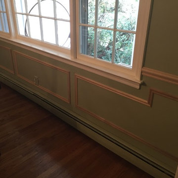 Wainscoting / Applied Moldings