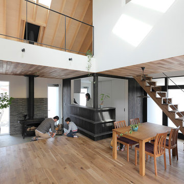 Suehiro House