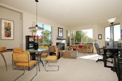 Example of a trendy living room design in Los Angeles