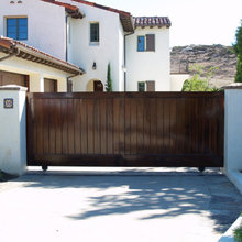 Gate