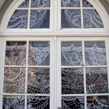 Décors éphémères sur vitrines