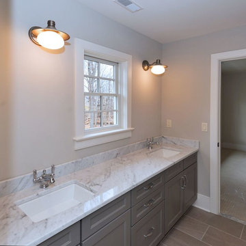 Yardley bath w/ Mid Continent