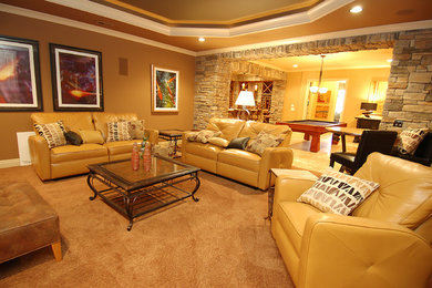 Basement - traditional basement idea in Cincinnati