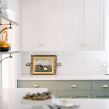 The Shabby-Chic Charmer