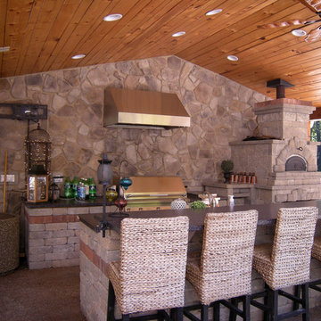 Outdoor Kitchen